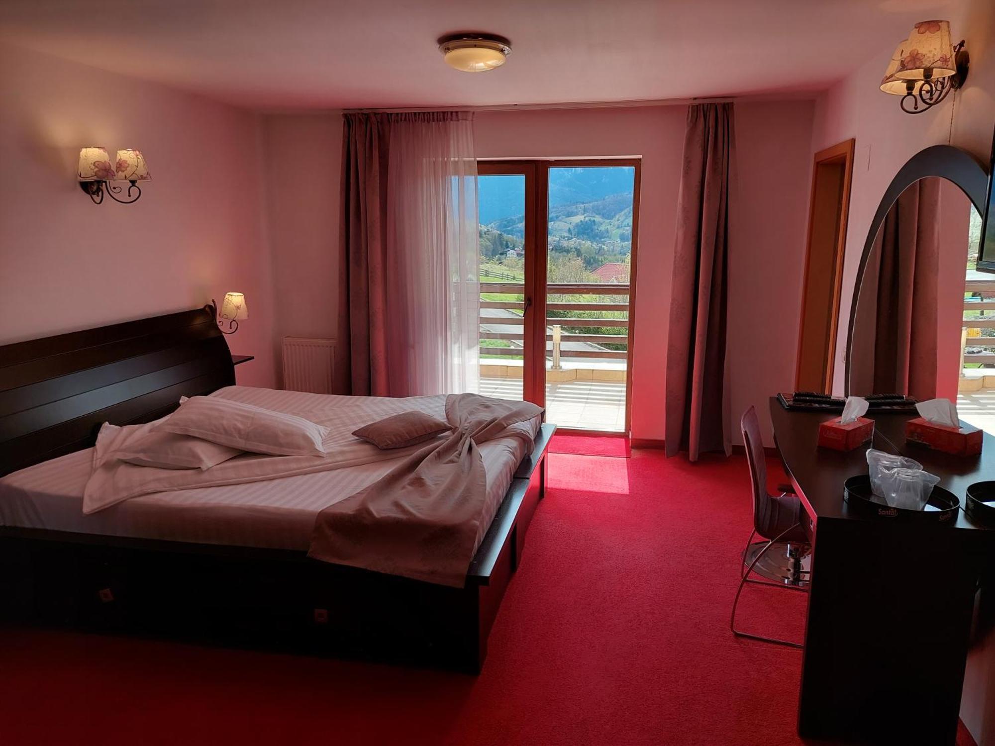 Pension Chalet Poiana Marului Ranch Kültér fotó